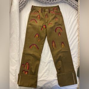 Vintage Wranglers with painted rainbows; cowboy cut; size 30x33